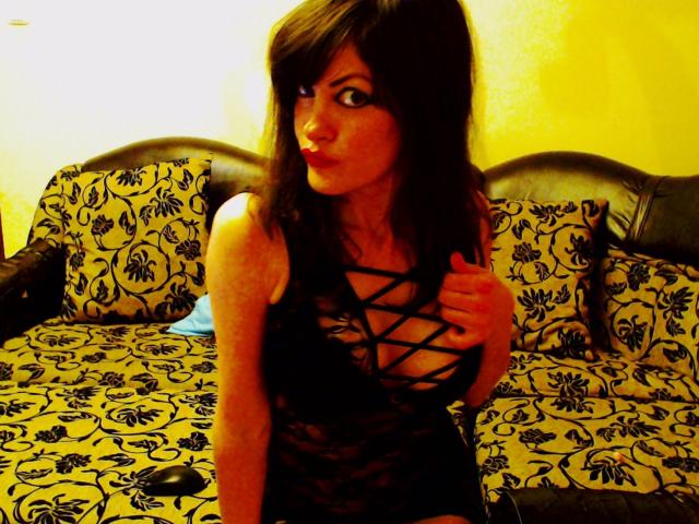 TranSexReine - Live sexe cam - 7813540