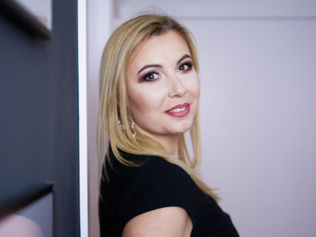 ErotiCharlotte - Sexe cam en vivo - 7814976