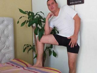 BrandRyderHot - Chat x avec ce Gay latin lover  