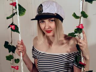 IngridTrenty - Live cam x with a small boob Exciting young lady 