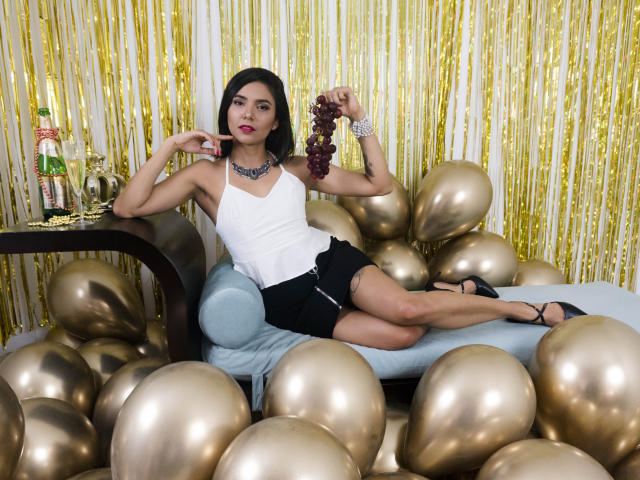 LisaHill - Live Sex Cam - 7838676