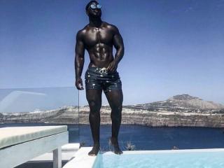 BigBlackMuscle - Chat cam hot with this Homosexuals with toned body 