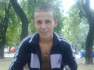 NykolosHot - Web cam hard avec ce Homo avec des cheveux châtain clair  