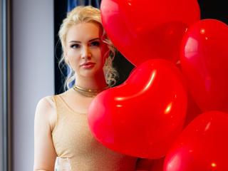 JennyRols - online chat sex with a blond Hard young and sexy lady 