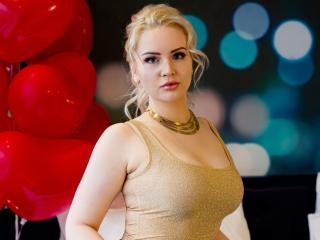 JennyRols - Show live hot with this Nude young lady with large chested 