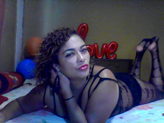 SolmaryHot - Live chat hot with a latin american Hot lady over 35 