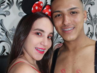 AlisonXLiam - online chat hard with this latin Girl and boy couple 