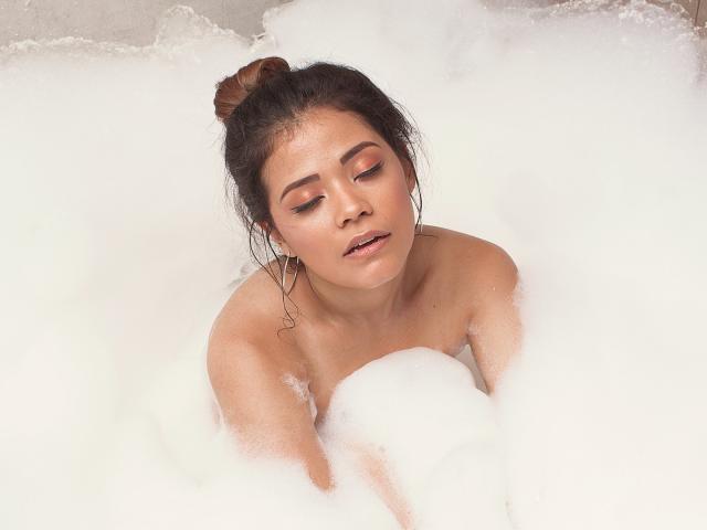 BelleCaramel - Sexe cam en vivo - 7873288