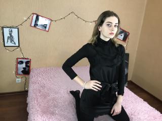 TaylorBailey - Chat cam sex with a shaved genital area Sexy babe 