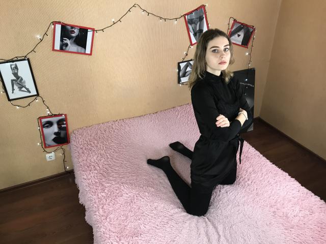 TaylorBailey - Sexe cam en vivo - 7878176