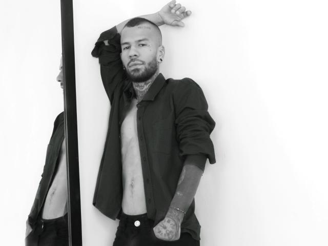 JudaBigCock - Live porn &amp; sex cam - 7891540