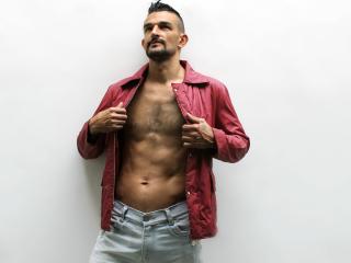 AdrianBigDick - Show live x with a Horny gay lads with well built 