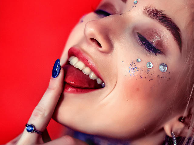 EmmaWiIde - сексуальная веб-камера в реальном времени - 7926344