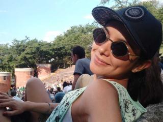 LisaHill - Chat live hot avec une Merveilleuse camgirl très sexy latine sur le site Xlovecam.com 