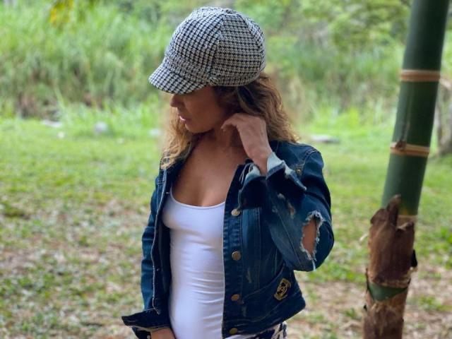 OriannaXX - Sexe cam en vivo - 7932636