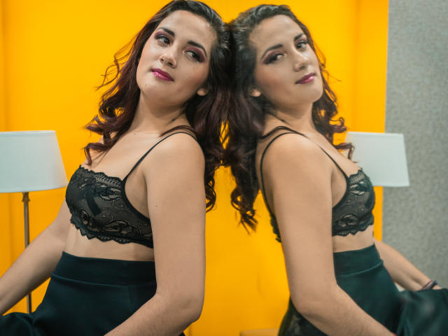 BrunaJohnsonn - Sexe cam en vivo - 7949440