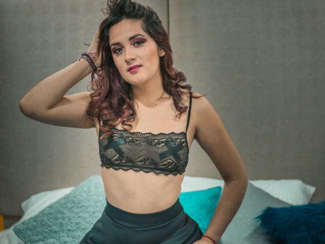 BrunaJohnsonn - сексуальная веб-камера в реальном времени - 7949448