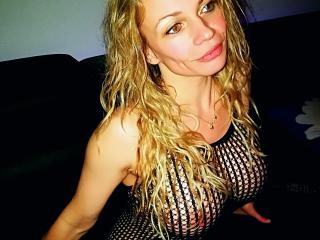 Barbara69 - Web cam sexe avec cette Femme occidentale  
