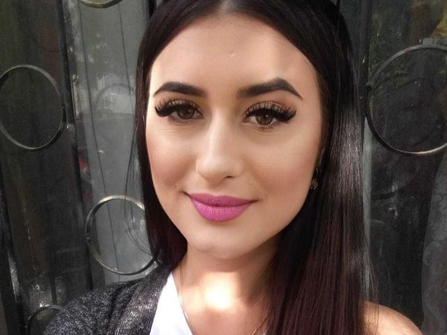 AdelineeLove - Sexe cam en vivo - 7956284