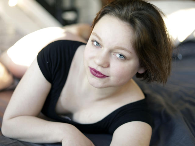 CutieeSue - Live Sex Cam - 7976420