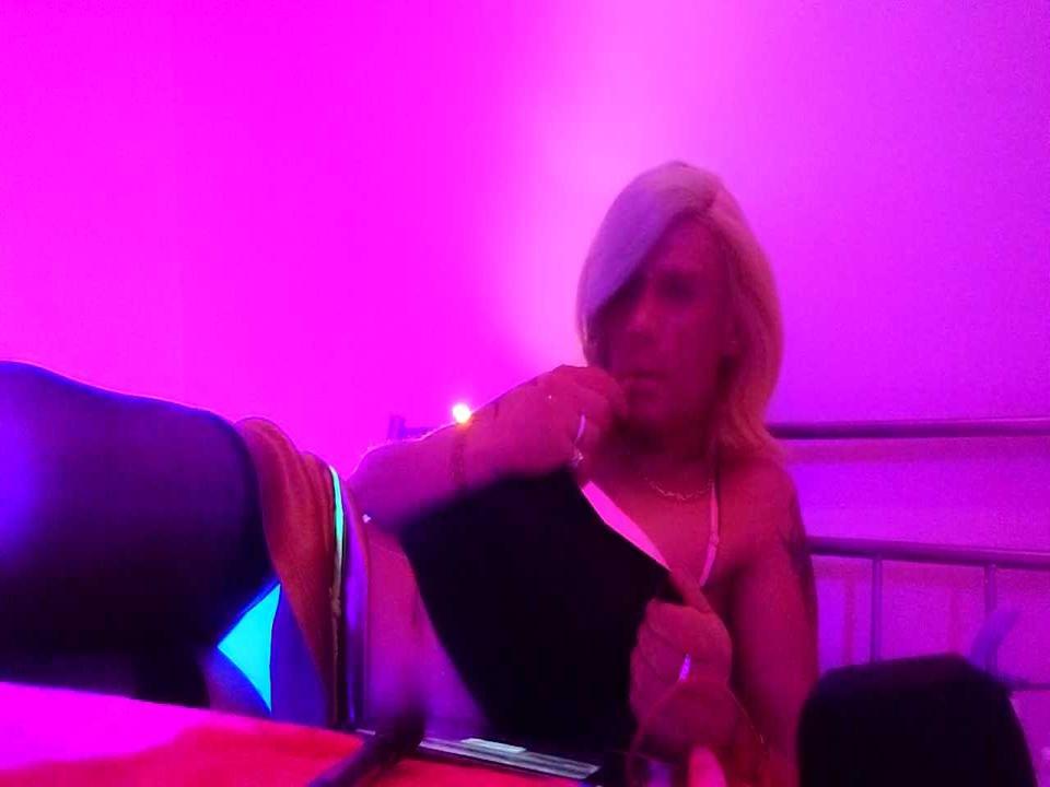 RenataHorny69 - сексуальная веб-камера в реальном времени - 7978548