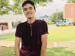 ScarletHotLove - Show live porn with this reddish-brown hair Men sexually attracted to the same sex 