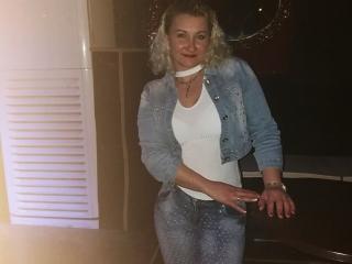 PetraPatt - Chat live hot with this European XXx babe 