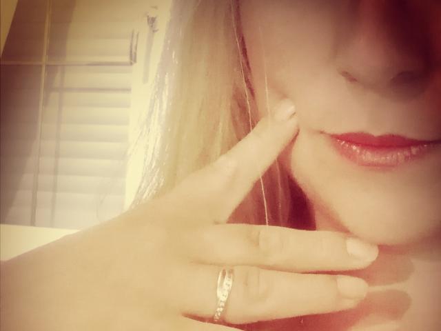 FrenchBarbie - Sexe cam en vivo - 7992552