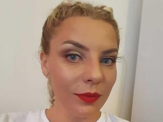 JanetBeauty - Cam hard with this shaved sexual organ Hot teen 18+ 