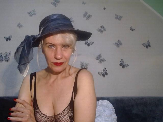 LadyCleopatra - Live porn &amp; sex cam - 8006296