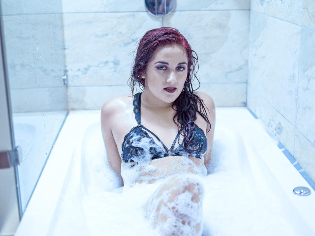 BrunaJohnsonn - Camera khiêu dâm &amp; quyến rũ trực tiếp - 8006528