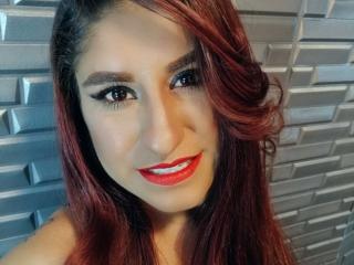 JulianaCruz - Chat live hard with this red hair Hot chick 