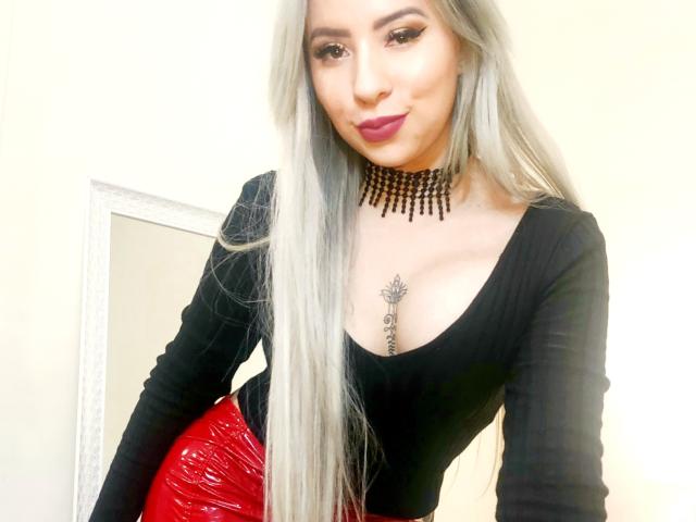 Lorrainne1241 - Live sexe cam - 8012696