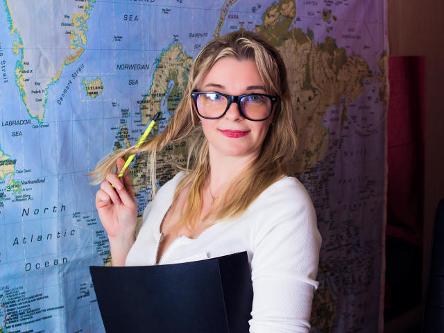 ReganLovely - Élő pornó és szexkamera - 8016888