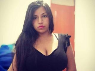 WhitneyDiablo - Chat hot with this latin american Hot young and sexy lady 