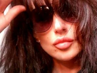 AmyXBunny - Live cam hard with this Exciting young lady with enormous melons 