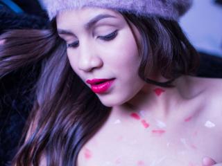 ThiiaraSea - Webcam live sexy avec une Excitante maîtresse sexy  