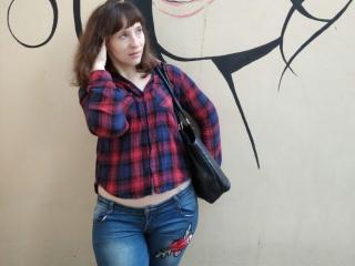 RamiRosse - Live cam hard with this reddish-brown hair Sexy teen 18+ 