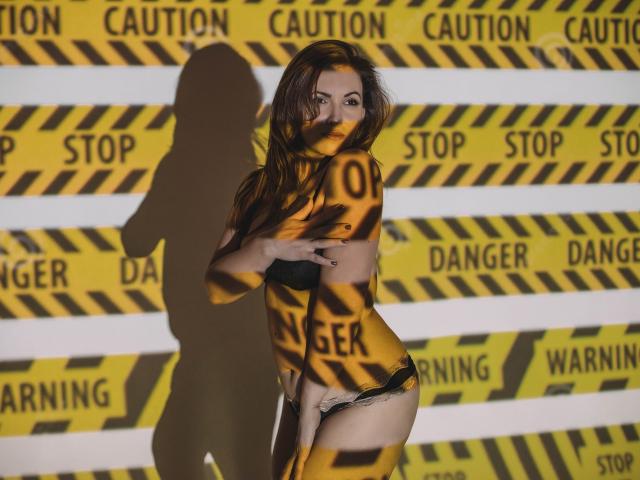 SelinNixon - Live Sex Cam - 8039692