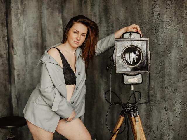 SelinNixon - сексуальная веб-камера в реальном времени - 8039764