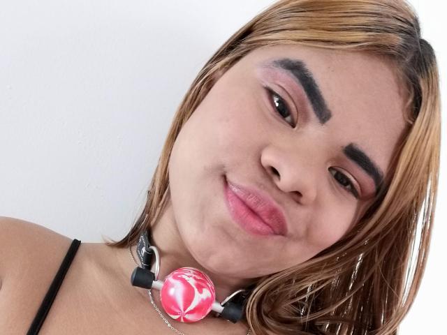 SharylCoronile - Live porno og sexkamera - 8039892