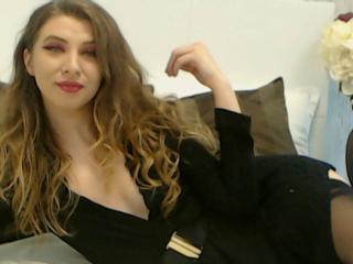 SuaveDelice - Chat cam hot with this being from Europe XXx young and sexy lady 