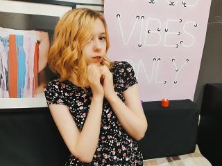 NikcoleFire - Chat cam sex with a average body Sexy girl 