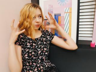 NikcoleFire - Show live porn with this shaved sexual organ Sex babe 