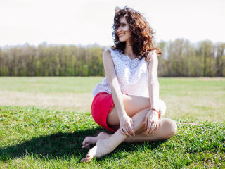 MalenaSambaa - Chat cam nude with a lanky Sexy young lady 