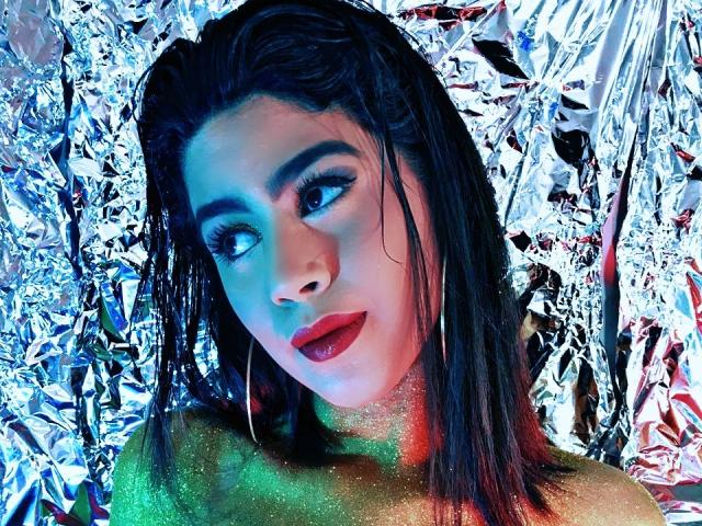 LizKalifa - Porno na żywo i seks kamera - 8058104