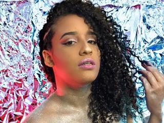 LuciaFrizzy - Sexe cam en vivo - 8068820