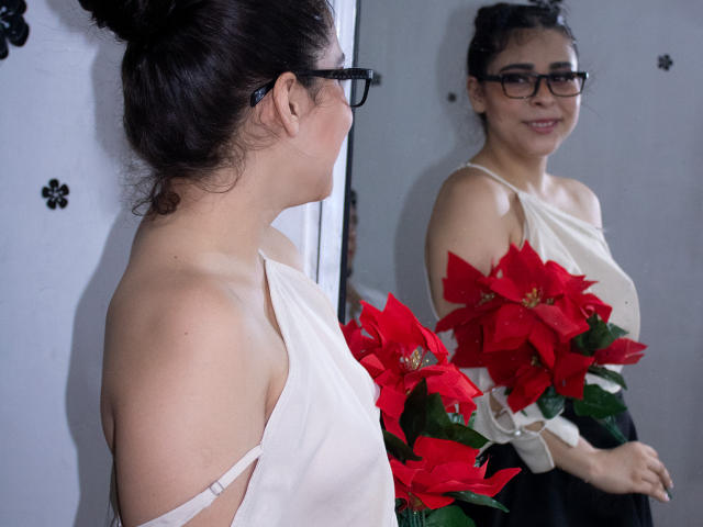 TinaYMaikol - Live Sex Cam - 8070268