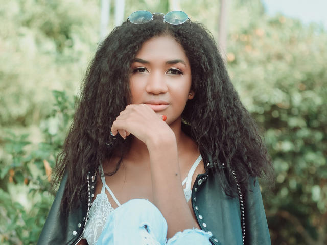 AlishaWonder - Sexe cam en vivo - 8070496