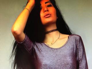 RoxanaSammer - Live chat x with this Nude young lady 